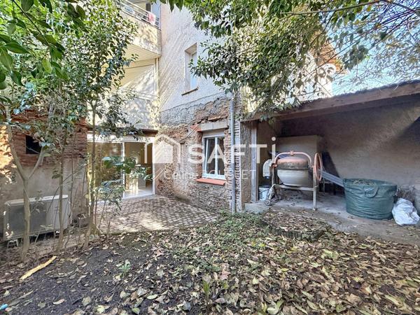 Appartement T2 avec cour et terrasse extérieure