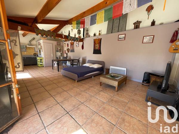 Maison 8 pièces de 190 m² à Dammarie-les-Lys (77190)
