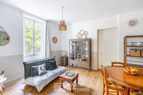 Appartement rénové et meublé avec extérieur et stationnement à Albigny sur Saône