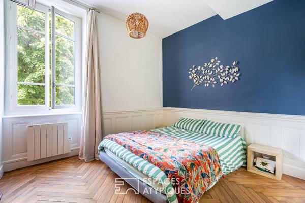 Appartement rénové et meublé avec extérieur et stationnement à Albigny sur Saône