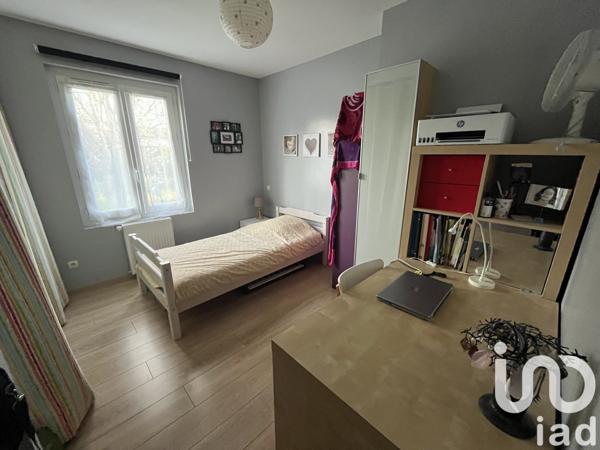 Maison 5 pièces de 118 m² à Trois-Palis (16730)