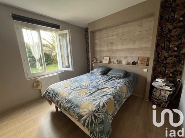 Maison 5 pièces de 118 m² à Trois-Palis (16730)