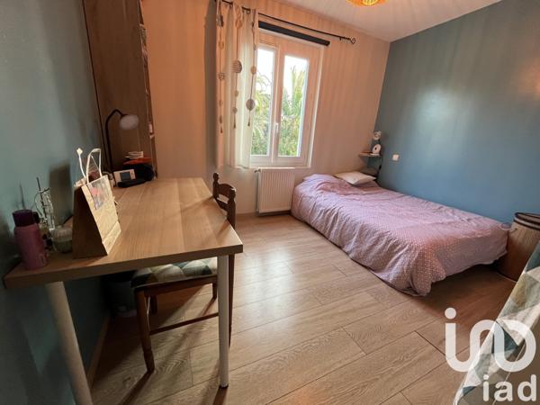 Maison 5 pièces de 118 m² à Trois-Palis (16730)