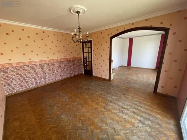 Maison à vendre à Saint-Mamet-la-Salvetat dans le Cantal (15220), ref : 059-1479