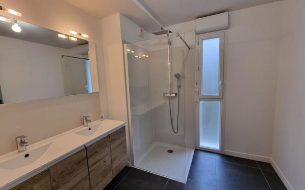 Appartement à vendre    4 pièces •  Bassussarry