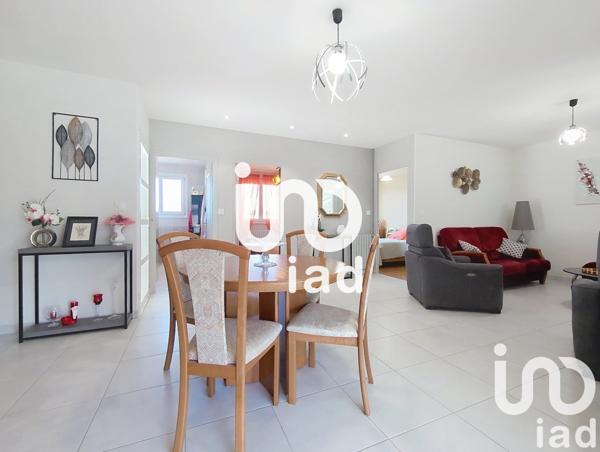 Maison de village 6 pièces de 119 m² à Leignes-sur-Fontaine (86300)