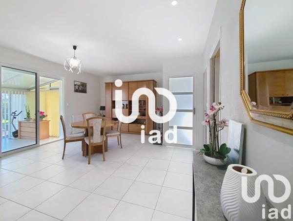 Maison de village 6 pièces de 119 m² à Leignes-sur-Fontaine (86300)