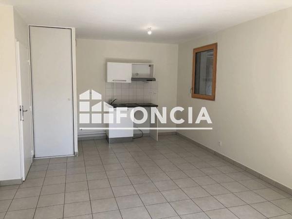 Location Appartement 2 pièces 40.1 m² - 5 RUE RAYMOND TERRACHER Villeurbanne 69100