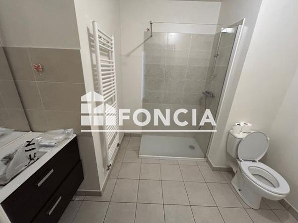 Location Appartement 2 pièces 40.1 m² - 5 RUE RAYMOND TERRACHER Villeurbanne 69100