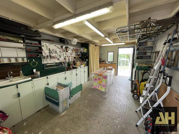 GOUESNOU PROX. BOURG - MAISON PLAIN PIED - 3 CHAMBRES - JARDIN CLOS ET GARAGE