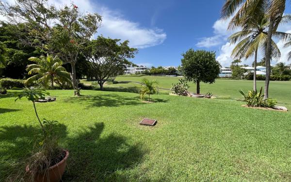 Appartement à louer    2 pièces • 55,80 m2 Saint-François