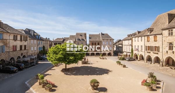 À vendre Maison 9 pièces 220 m² - Sauveterre-de-rouergue 12800