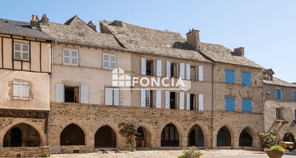 À vendre Maison 9 pièces 220 m² - Sauveterre-de-rouergue 12800