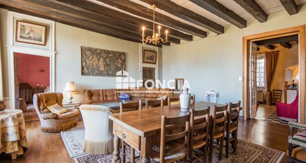 À vendre Maison 9 pièces 220 m² - Sauveterre-de-rouergue 12800