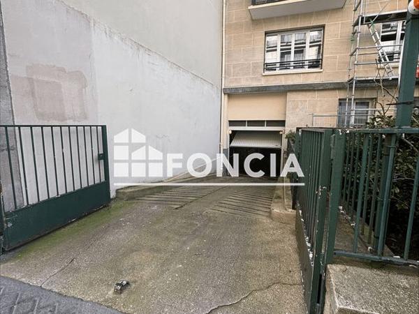 Location Parking - 68 RUE DE LA HALLE Paris 75014