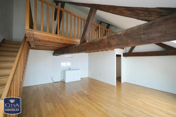 Appartement à louer 3 pièces 90.15m²