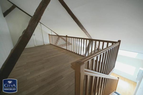 Appartement à louer 3 pièces 90.15m²