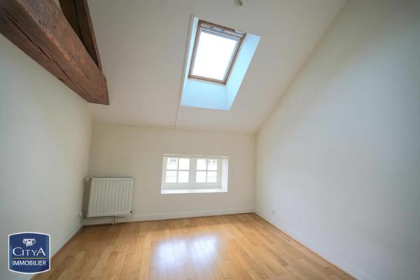 Appartement à louer 3 pièces 90.15m²