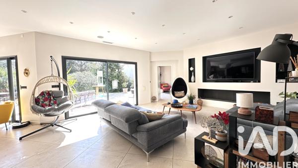 Maison à vendre 5 pièces 184 m² Aubais