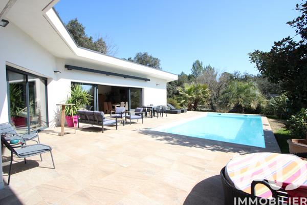 Maison à vendre 5 pièces 184 m² Aubais