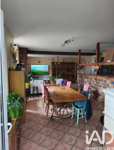 Maison à vendre 6 pièces 174 m² Baignes-Sainte-Radegonde