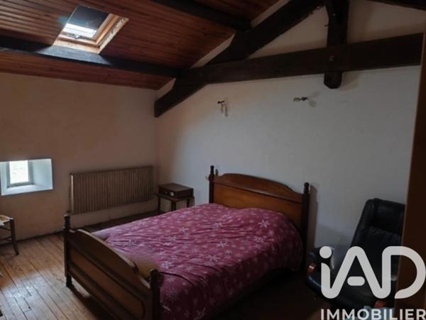 Maison à vendre 6 pièces 174 m² Baignes-Sainte-Radegonde