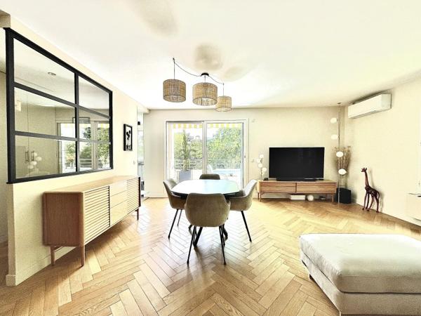 Vente / Appartement T5 à Saint-Cloud (92210)