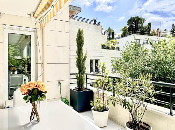 Vente / Appartement T5 à Saint-Cloud (92210)