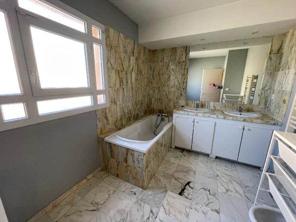 T5 de 170 m² en rez-de-jardin – Côte Pavée - Toulouse (Toute La Ville)