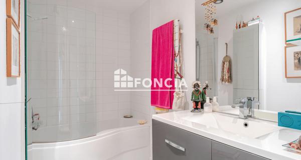 À vendre Appartement 3 pièces 84.63 m² - Quimper 29000