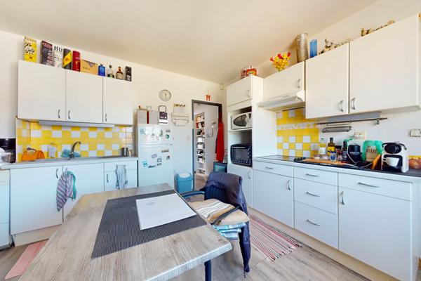 Maison de 190 m² avec Appartement locatif à Toulon