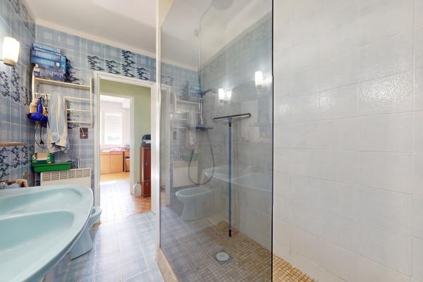 Maison de 190 m² avec Appartement locatif à Toulon