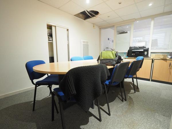 Murs Local commercial 40m² - Nantes centre - sans pas de porte