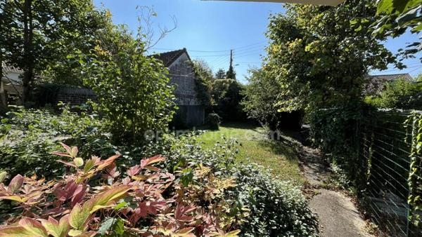 SAINT-PRIX, VAL D’OISE (95) - maison individuelle de 100 m² (145 m² au sol) + sous-sol 58 m² avec garage - 6 pièces principales – 4 chambres - jardin