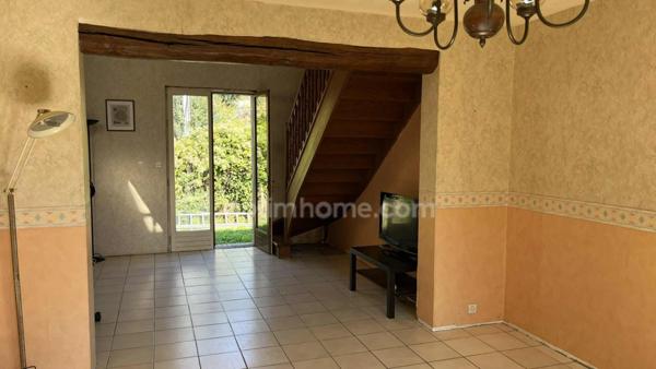 SAINT-PRIX, VAL D’OISE (95) - maison individuelle de 100 m² (145 m² au sol) + sous-sol 58 m² avec garage - 6 pièces principales – 4 chambres - jardin