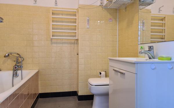 Maison à vendre    3 pièces •  Royan