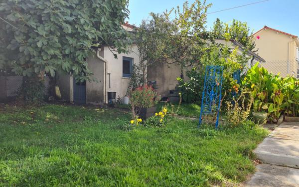 Maison à vendre    3 pièces •  Royan