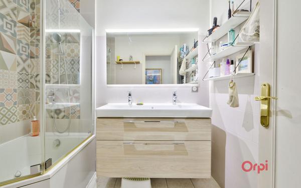 Appartement à vendre    4 pièces •  Lyon 5