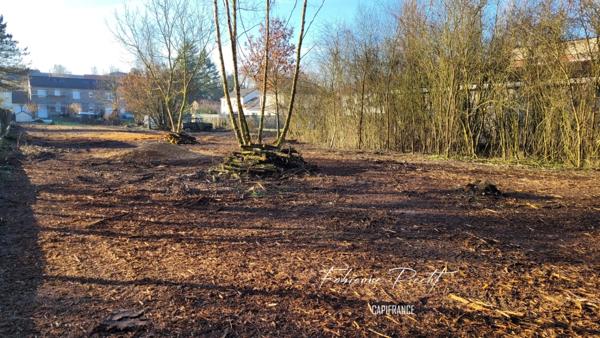 Terrain constructible - 2092 m²