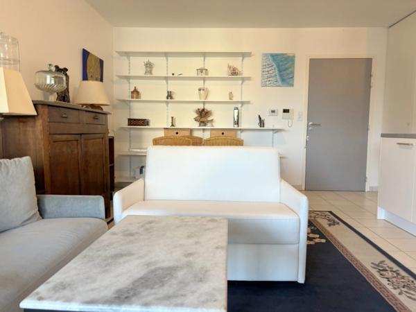 APPARTEMENT DANS LE CENTRE DE LA BAULE TOUT A PROXIMITE