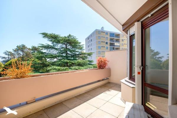 Appartement 280 000 € Oullins 4 p 86 m² DPE C