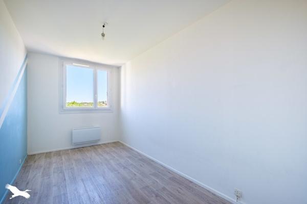Appartement 280 000 € Oullins 4 p 86 m² DPE C
