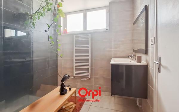 Appartement à vendre    4 pièces • 91,46 m2 Montluçon