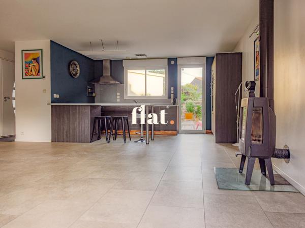 Maison 5 pièce(s) 3 chambre(s) 100 m²