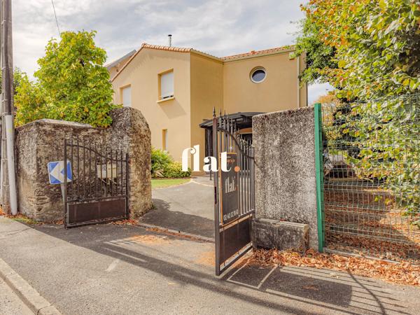 Maison 5 pièce(s) 3 chambre(s) 100 m²