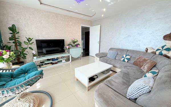 Appartement à vendre    4 pièces • 79 m2 Sevran