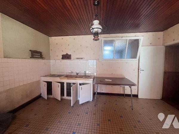 Maison située dans la Baie du Mont Saint Michel.
Une maison d'habitation construite en pierre ...