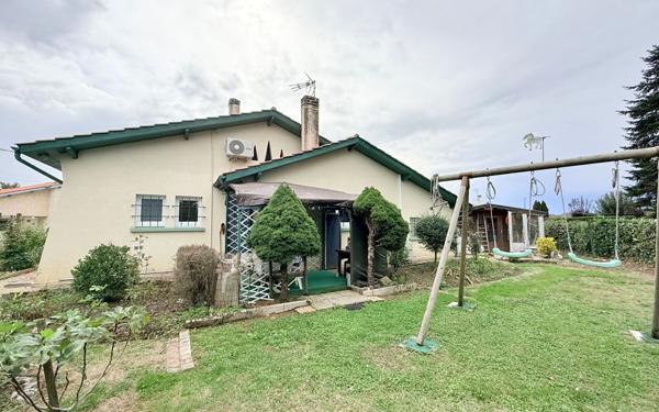 Maison à vendre    3 pièces •  Aire-sur-l'Adour