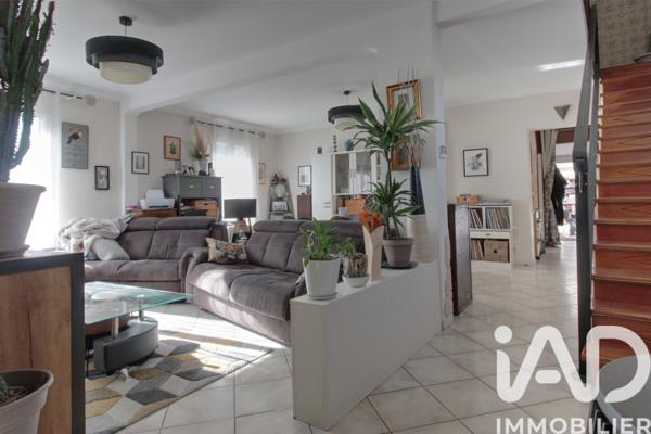 Maison à vendre 4 pièces 126 m² Coubron