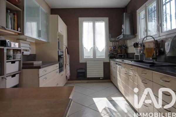 Maison à vendre 4 pièces 126 m² Coubron